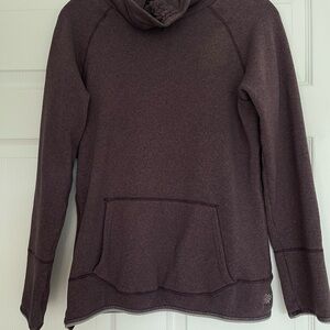 Eastern Mountain Sports Purple pullover cinch collar with front pockets Sz large